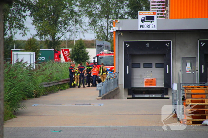 Bouwmarkt ontruimd wegens gaslucht