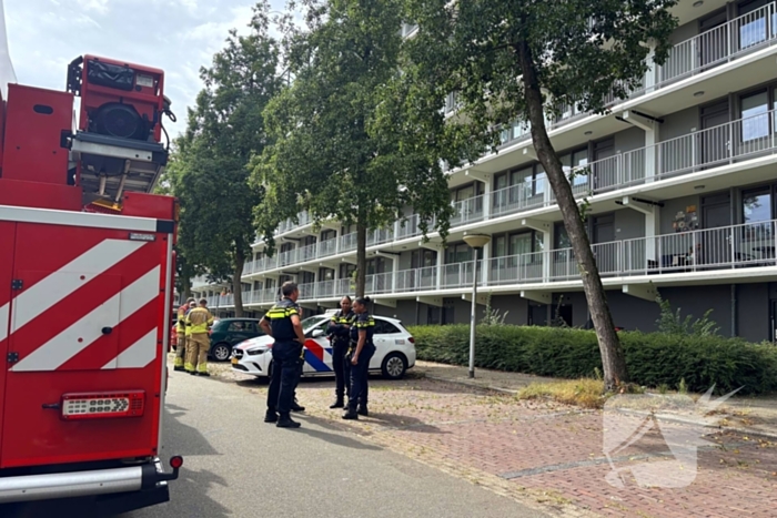 Brand op balkon snel onder controle