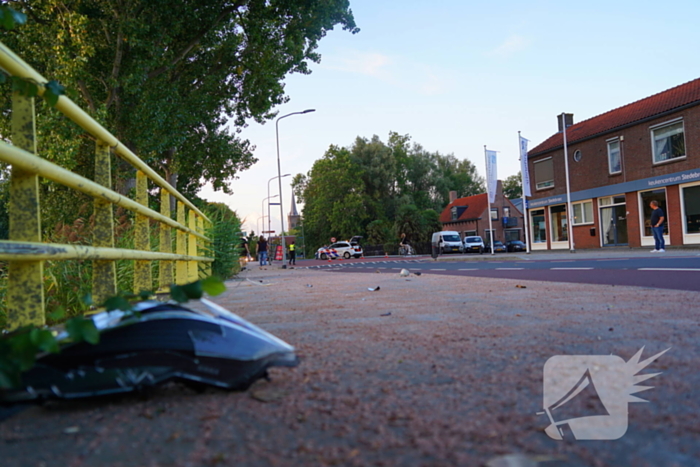 Automobilist rijdt door na crash