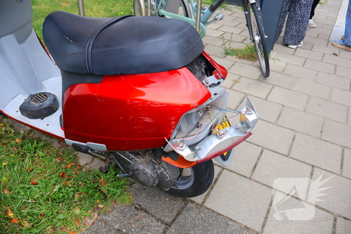 Scooterrijder en automobilist betrokken bij ongeval