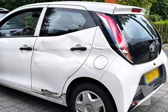 Politie en ambulance na botsing