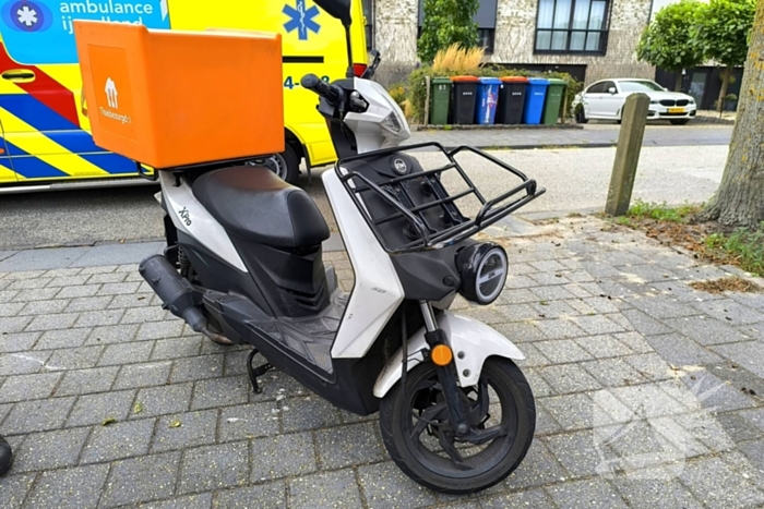 Politie en ambulance na botsing