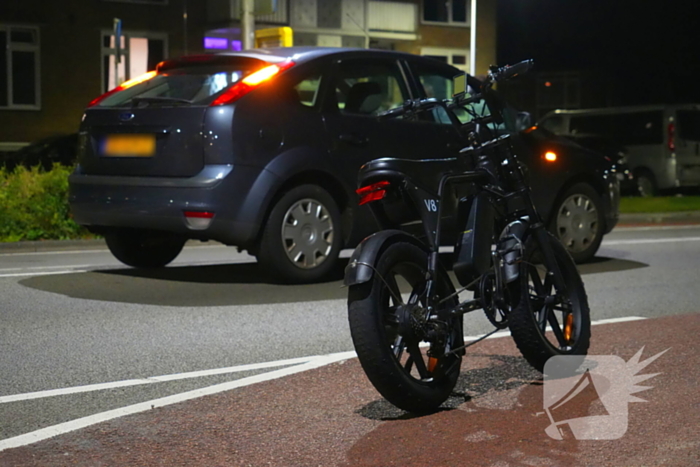 Fatbiker gewond bij botsing met auto