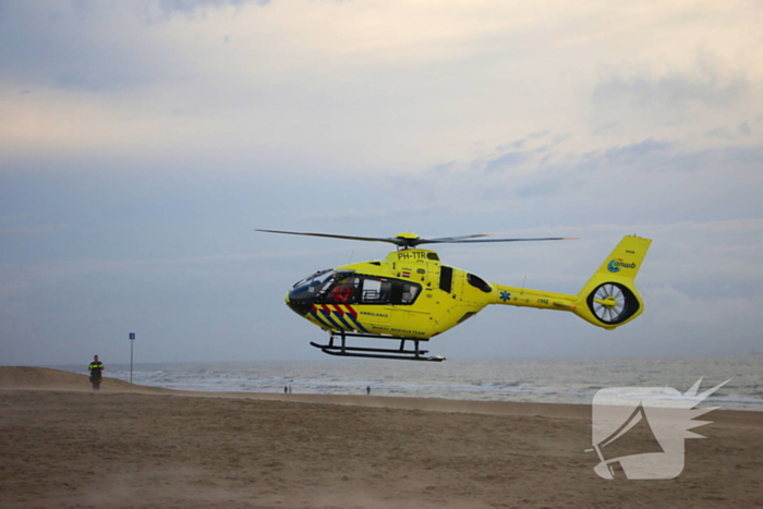 Traumateam ingezet bij medische noodsituatie op parkeerplaats