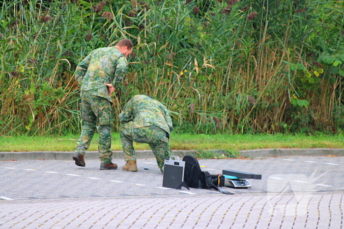 EOD onderzoekt explosief