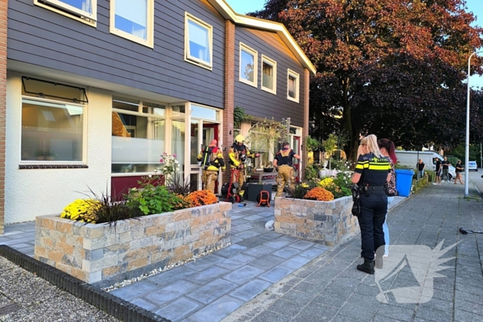 Brandweer ventileert woning na aanbranden broodjes