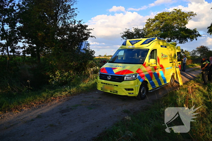 Ongeval met auto in de sloot