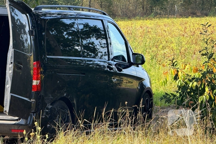 Botsing tussen auto's leidt tot gewonden en verkeershinder
