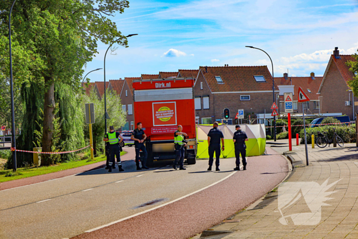 Dodelijk ongeval na aanrijding met vrachtwagen