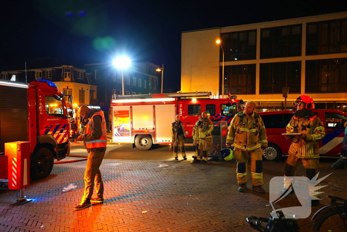 Grote brand boven winkels