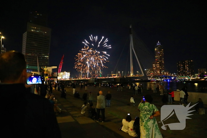 Duizenden mensen beleven spectaculaire afsluiting van Wereldhavendagen