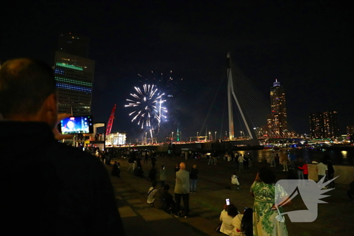 Duizenden mensen beleven spectaculaire afsluiting van Wereldhavendagen