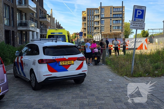 Botsing tussen scooterrijder en fietser