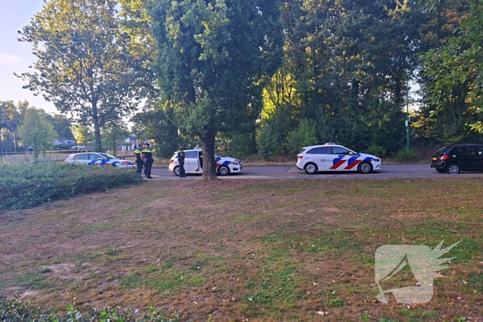 Man op daken na vuurwapenmelding