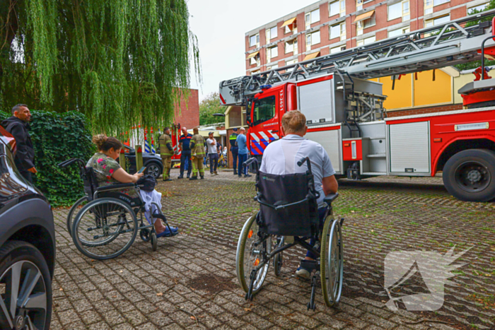 Brand leidt tot evacuatie in opvanghuis