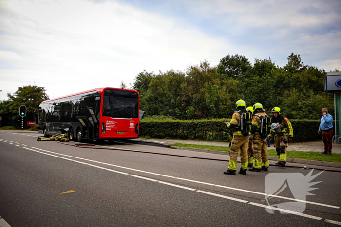 Rook in lijnbus leidt tot snelle brandweeractie
