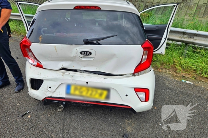 Zware schade na ongeval met twee auto's