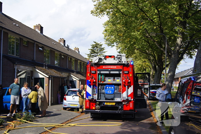 Pannetje vat vlam in keuken