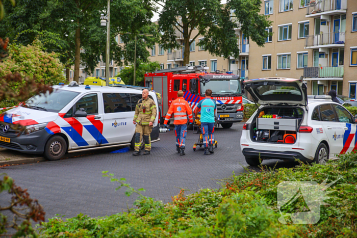 Woningbrand leidt tot ontruimingen en rookinhalatie