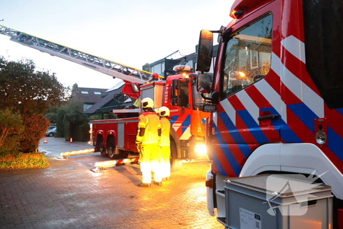 Schoorsteen los door stormachtig weer