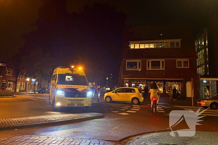 Fietser aangereden op rotonde