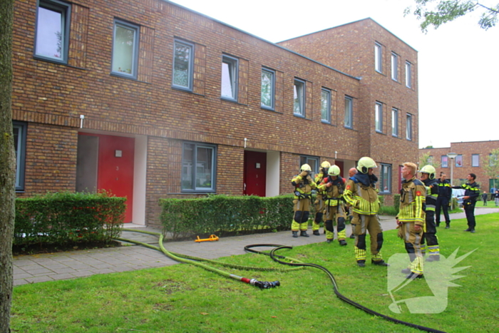 Rookontwikkeling door pan op het vuur