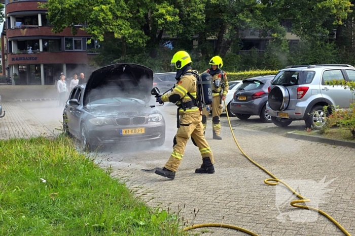 Brand in auto snel geblust