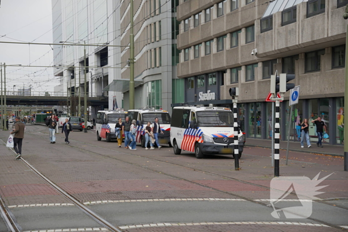 Politie en ME aanwezig bij demonstratie