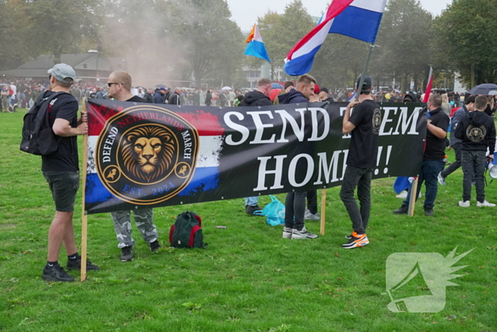 Politie en ME aanwezig bij demonstratie