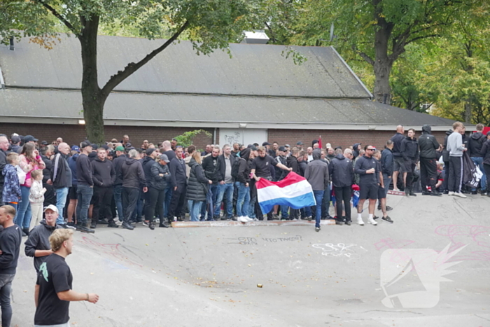 Politie en ME aanwezig bij demonstratie