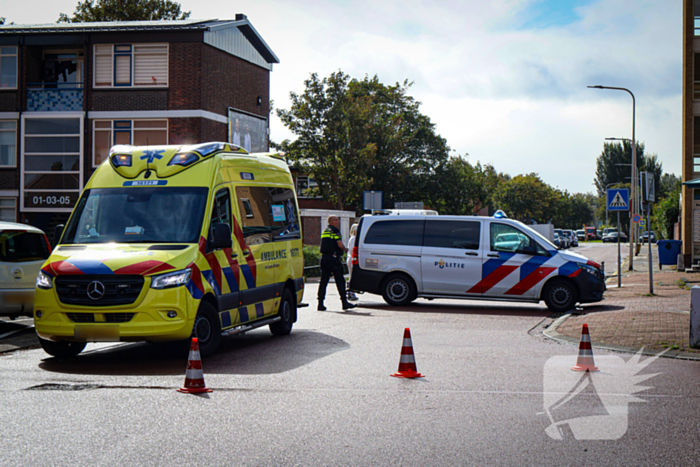 Scooterrijder gewond na val door gladde kruising