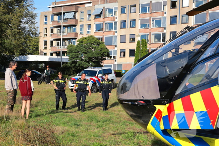 Traumahelikopter landt na medische noodsituatie