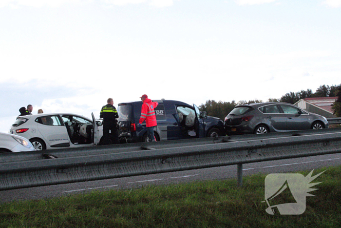 File na botsing met meerdere auto's