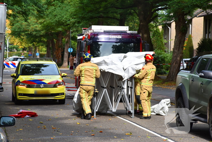 Man overlijdt na ongeluk tijdens boom snoeien
