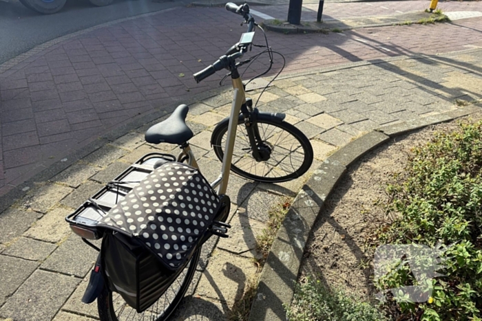 Fietser gewond bij botsing met vrachtwagen