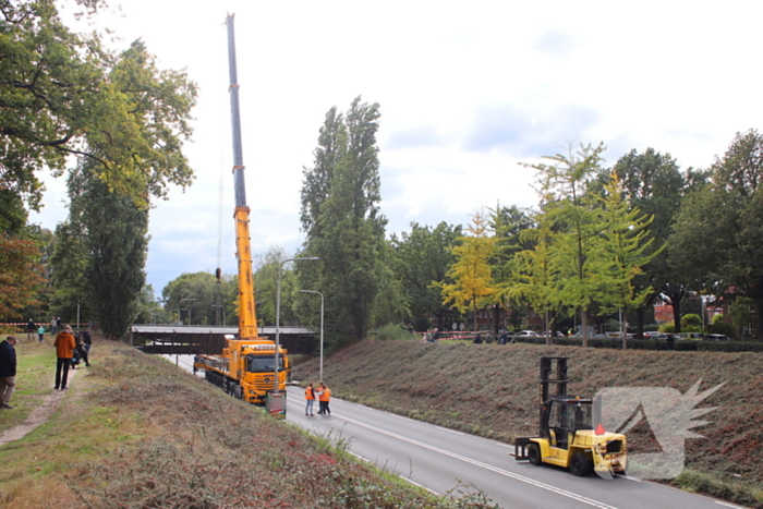Loopbrug ingestort na aanrijding