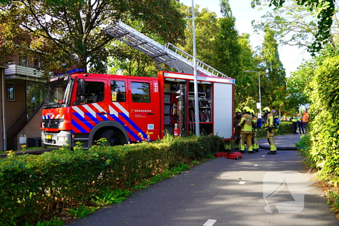 Woningbrand leidt tot ontruiming