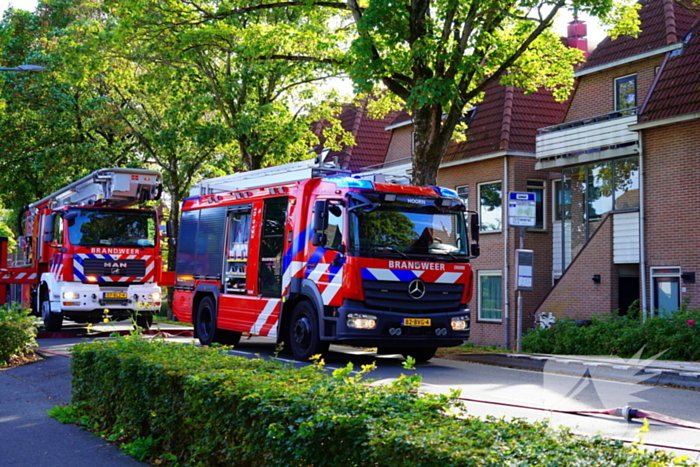 Woningbrand leidt tot ontruiming