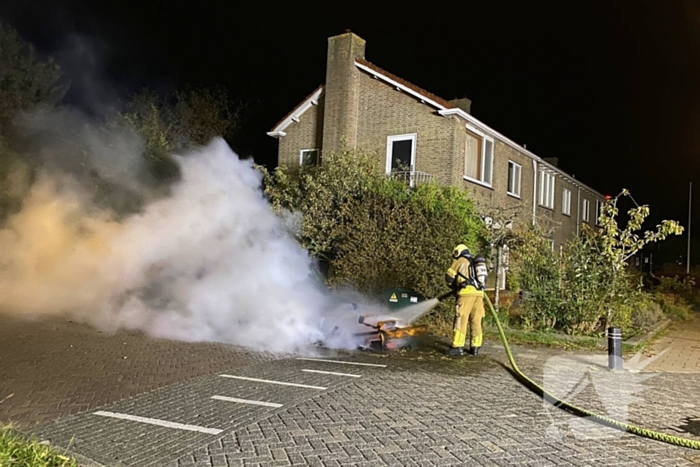 Buitenbrand door vermoedelijke brandstichting