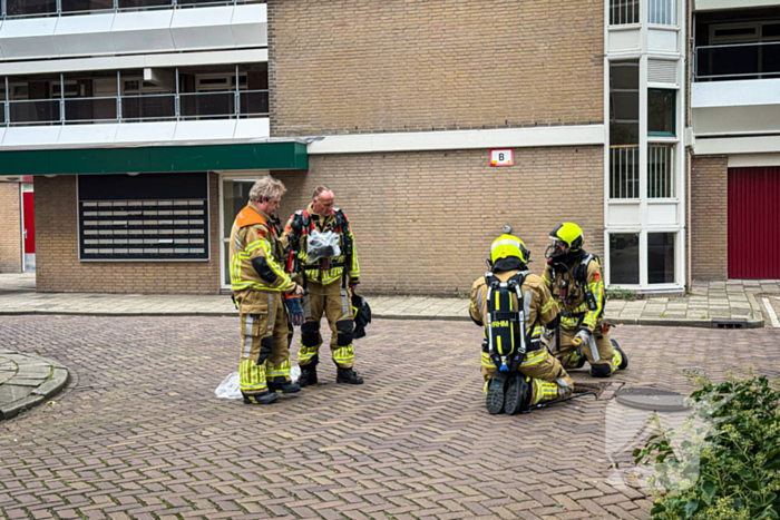 Brandweer doet onderzoek naar gaslucht