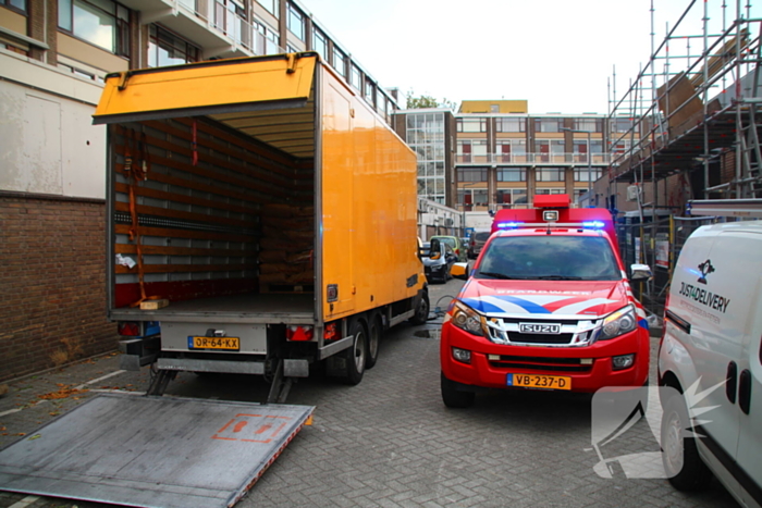 Brand in bestelauto snel onder controle