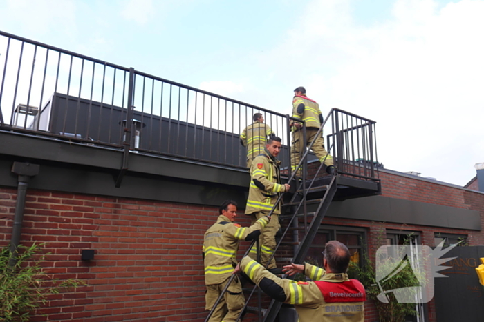 Brandlucht veroorzaakt door gloeilamp