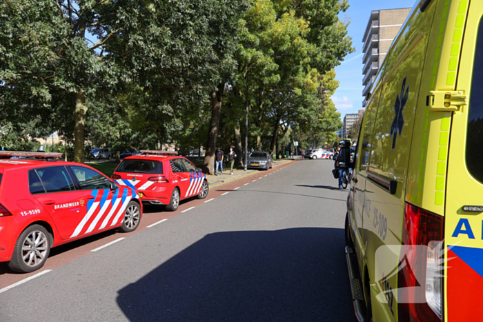 Explosie in flatwoning, grote brandweerinzet