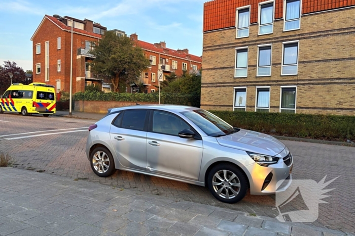 Fietser gewond bij botsing met auto