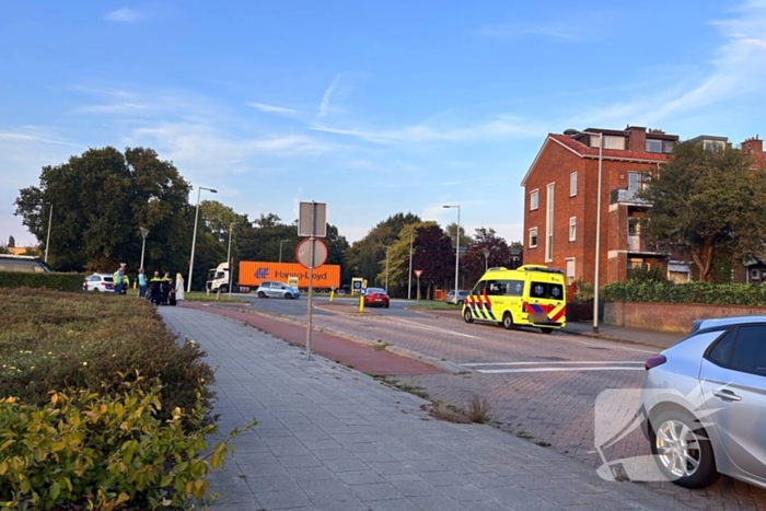 Fietser gewond bij botsing met auto