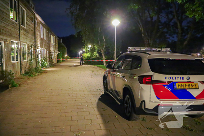 Explosie leidt tot woningbrand