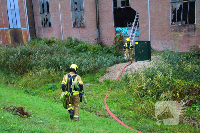 Brand in leegstaand pand