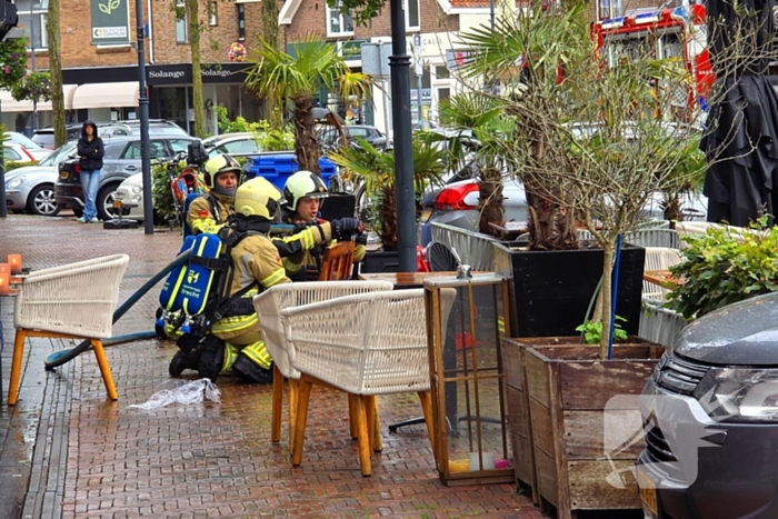 Brand op terras van restaurant geblust