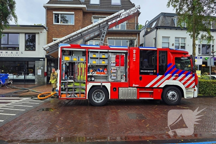 Brand op terras van restaurant geblust