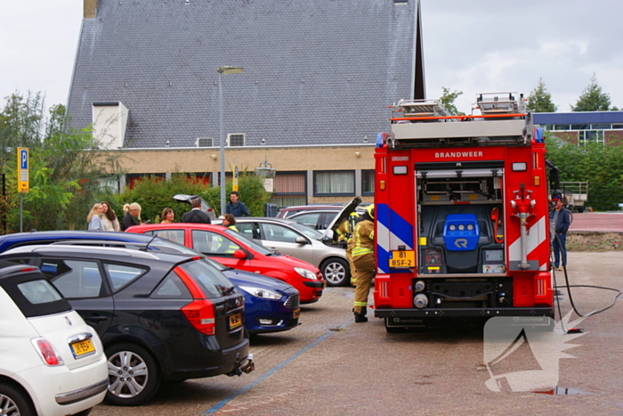 Autobrand snel onder controle